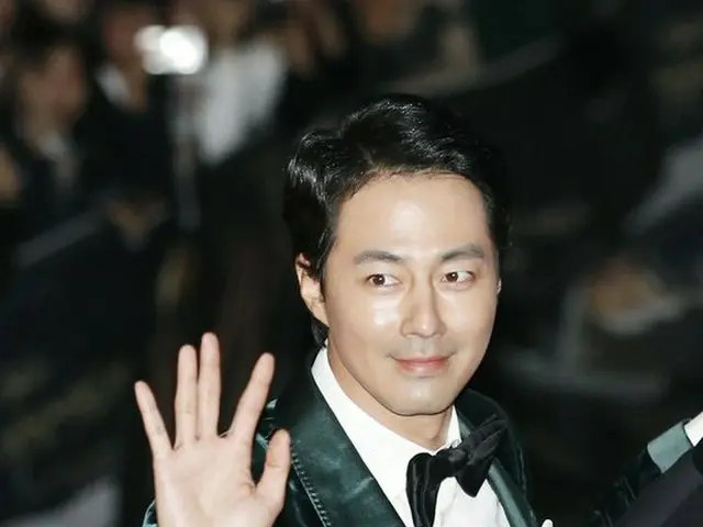 Actor Jo In Sung attended the Red Carpet Event ”The 54th Grand Bell Award FilmFestival”. Seoul · Gwa