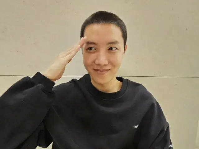 J-HOPE, who will be enlisting today, has released his short hair picture. . .