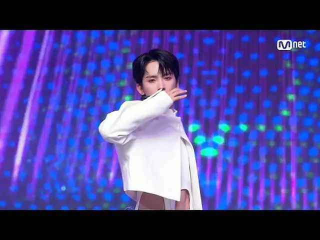在电视上直播： M倒计时｜第823集FANTASY BOYS_ - 潜力 (FANTASY BOYS_ _ - 潜力)世界第一的 K-POP 排行榜显示 M C