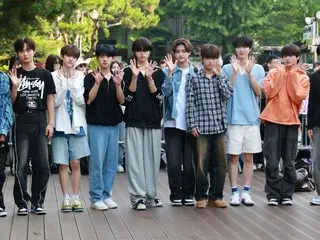 FANTASY BOYS前往汝矣岛KBS礼堂进行《MUSIC BANK》的预录。