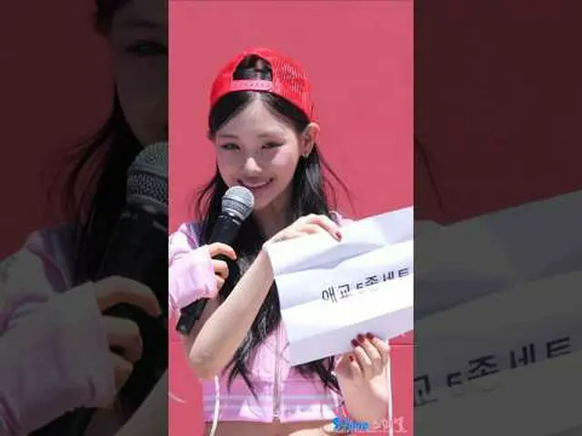 250712 演出！音乐核心 Baby DONT Cry_ _ Spinel 的“F Girl”迷你粉丝见面会粉丝摄影#BabyDONTCry #BDC_ _ 