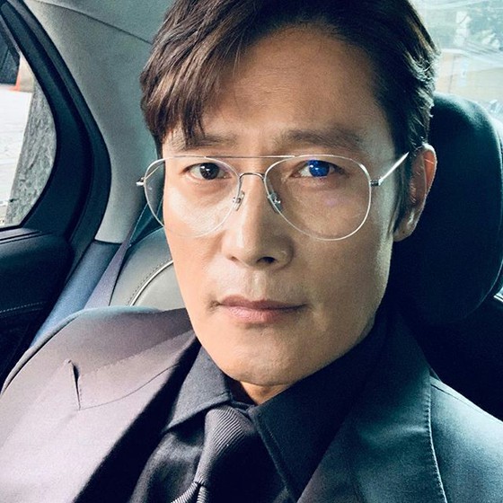 演员李秉宪（Lee Byung Hun），使“春季历史电影节”大放异彩的魅力……“令人叹为观止的视觉效果”