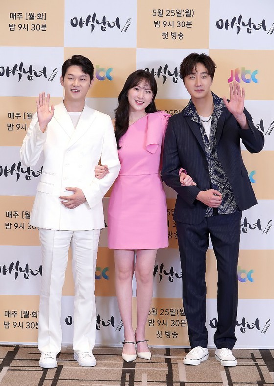 出生于卡拉的Jiyeong和Jung Il Woo宣布制作电视剧“ Dinner and Gender”