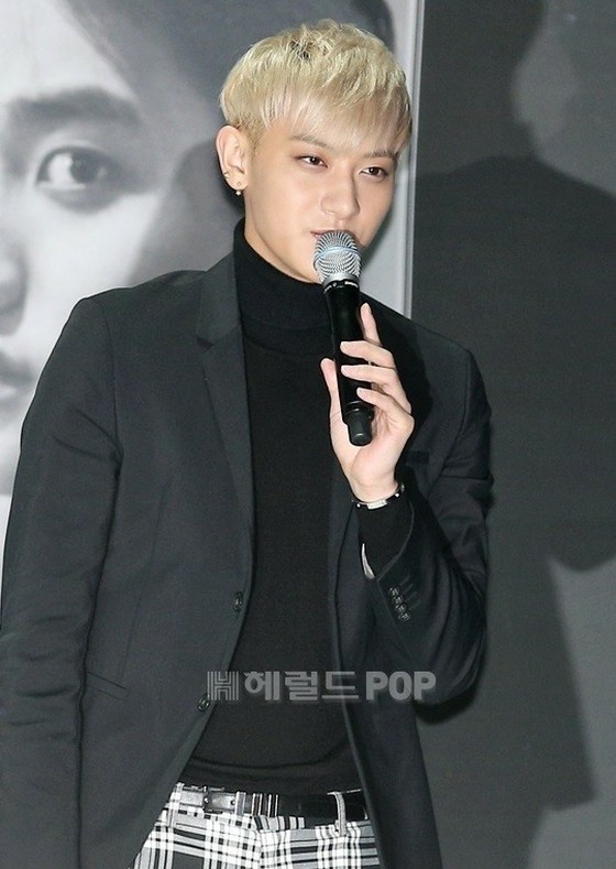 前“EXO”TAO，拍摄时一大早去急诊室……“看起来很严肃”