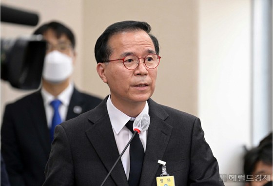 <梨泰院事故> 首尔警察局长在作为嫌疑人接受 10 小时审讯后返回家中 = 韩国