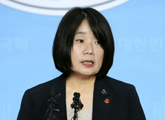 <W解说>韩国前慰安妇后援团前会长重启批日活动