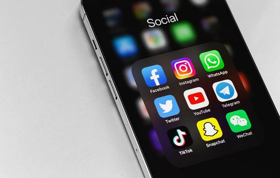 意大利监管机构针对“在脸上留下疤痕”挑战对 TikTok 展开调查