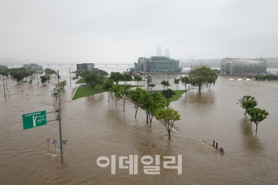 “洪水警告不限制车辆”错过黄金时间的人为灾难=韩国