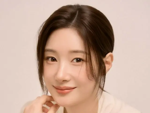 [采访]《Esquire》的郑彩妍痴迷于收视率......“Netflix的排名让我哭泣”