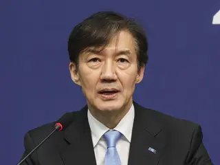 曹国“当选”为党紧急应对委员会主席……“党的危机完全是由于我的缺点”——韩国
