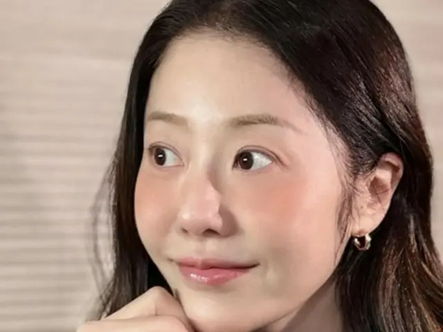 健康を取り戻したコ・ヒョンジョン、手の甲にタトゥーを入れた…どんな理由？