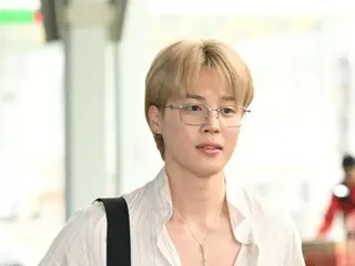 防弹少年团 JIMIN 亮相迪奥巴黎时装秀……世界称赞他“抢尽风头”