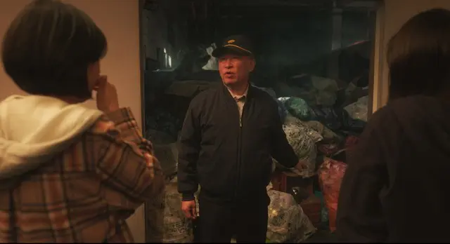 韓国発のホラー映画『層間騒音』恐怖の団地にはこびる、不穏なアイテム・人物写真が到着！3