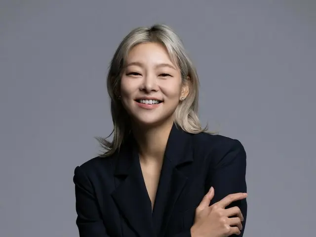 【公式】ソン・ヘナ、「方向音痴でも大丈夫」のMC抜擢…キム・ウォンフンとティキタカ予告