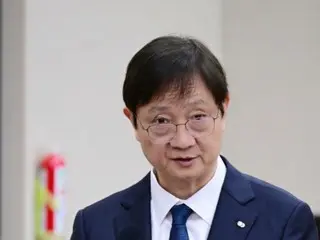 金融监督院院长就首尔江南区两栋公寓楼所有权问题道歉