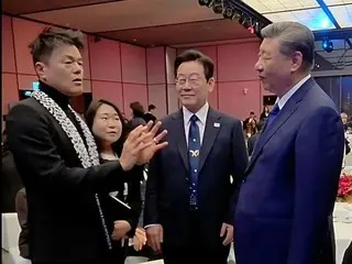 朴真熙妍（JY Park）与中韩领导人对话：“我希望通过流行文化拉近中韩人民的距离。”