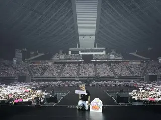 EXO成员伯贤在新加坡结束了为期28个城市的世界巡回演唱会。