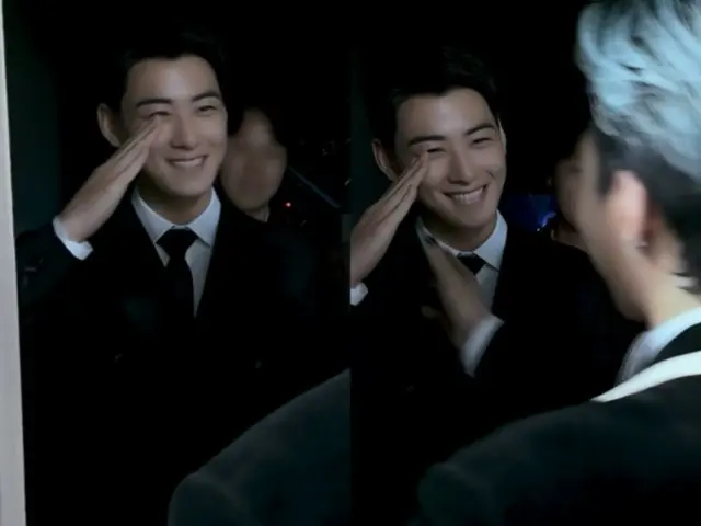 チャウヌ（ASTRO）、G-DRAGONに敬礼