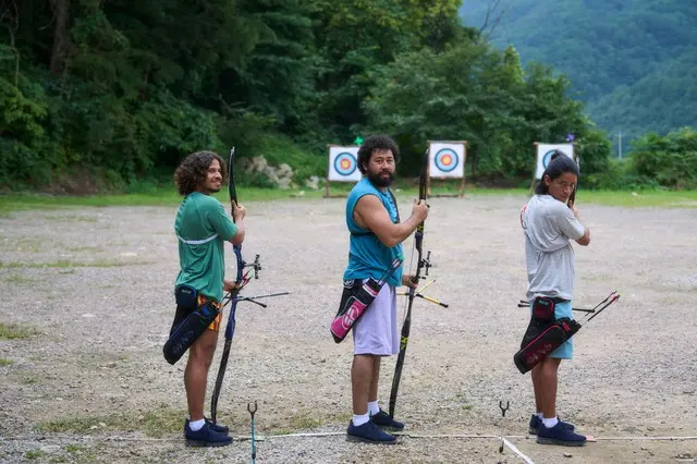 奇想天外な異文化交流コメディー！『大命中！MEは何しにアマゾンへ？』痛快予告編が完成！ 場面写真も一挙解禁!!6