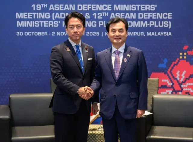 小泉防衛相「韓国も持っているのに」…「“原子力潜水艦”導入の論議は当然」