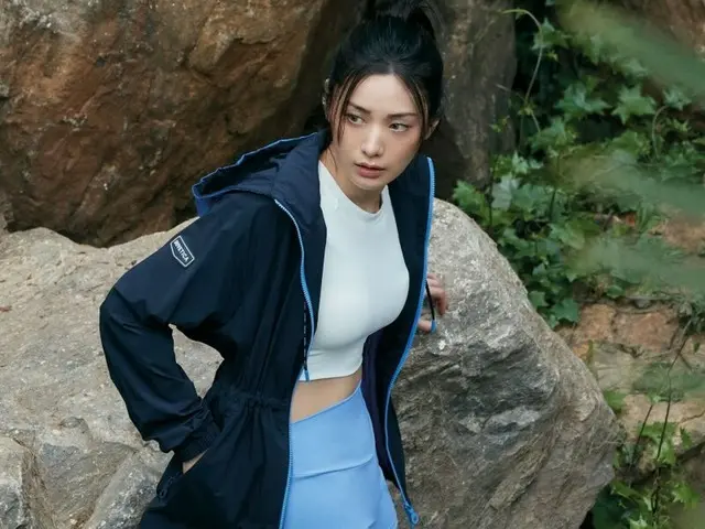 课后辅导老师娜娜因持械入室抢劫被捕……娜娜的母亲和女儿在扭打中被制服后受伤。