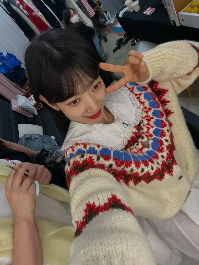 パク・シネ、「相続者たち」から12年経っても変わらない…ラブリーな「冬の女神」