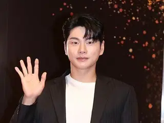 曝光演员李伊庚私生活的德国女子（她声称李伊庚“并非人工智能”）再次改变立场→账号消失……这起风波背后究竟隐藏着什么真相？