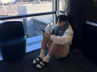 Rain在纽约展示了他调皮捣蛋的男孩时尚风格……“你的裤子是不是太短了？”