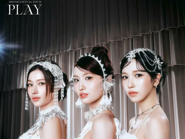 【官方】《Confetti》是TWICE小分队MISAMO的首张日语正规专辑的主打歌。