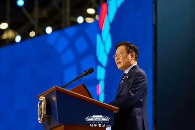 李大統領「平和的方法で統一を」…「核のない朝鮮半島を目指す」＝韓国