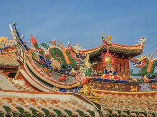 今年1月至10月，中国轻工业收入达19万亿元人民币……