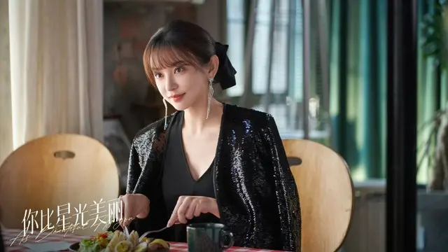 ≪中華ドラマNOW≫「星より輝く君へ」21話、曾荻が公の場で韓廷に思いを伝えるも断られてしまう＝あらすじ・ネタバレ