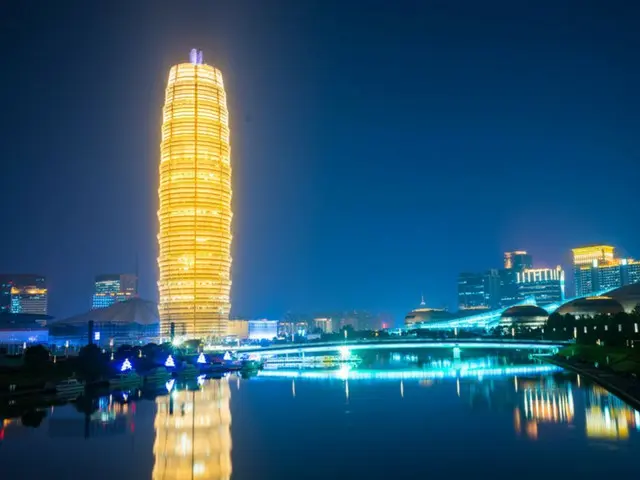 据中国媒体报道，11月份中国工业企业增加值同比增长4.8%。