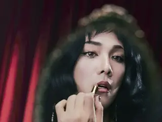 FTISLAND成员李弘基首次出演音乐剧《Sugar》获得成功……他完美地诠释了一位女扮男装的男子形象。