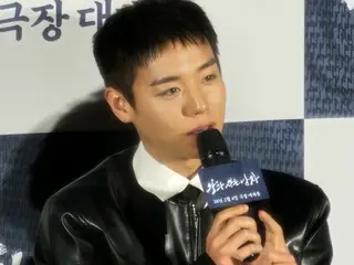 朴志训为出演电影《王与人》减重15公斤：“为了表现无助的角色，我几乎没吃东西”