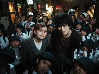 Zico（Block B）和 Ikura（YOASOBI）合作的新歌《DUET》的音乐录影带“设计拍摄都非常用心”，独具特色，令人欲罢不能。