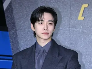 2PM成员李俊昊在Netflix纪录片《现金英雄》中揭露了他作为“现金英雄”的奋斗历程