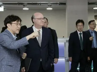 美洲开发银行行长访问Naver，表达对拉丁美洲DX推广的期望——韩国报道