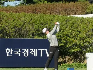 <女子高尔夫> 林珍熙在最后一天以无柏忌的成绩成为KLPGA“双双-韩国经济电视公开赛”首个冠军