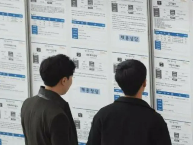 「就職先をみつけるのが難しい」…青年の半数は「無職」＝韓国