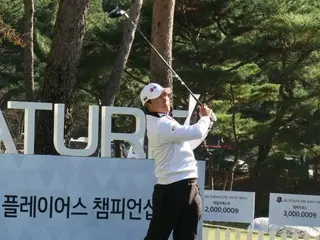 <男子高尔夫> 下个月入伍的申尚勋在延长赛第3洞赢得韩国巡回赛最后一轮比赛...咸正宇获得创世纪大奖