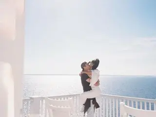 演员丹尼尔·H、妻子熊谷瑠和温柔的吻……新婚夫妇的日常生活像电影一样揭晓