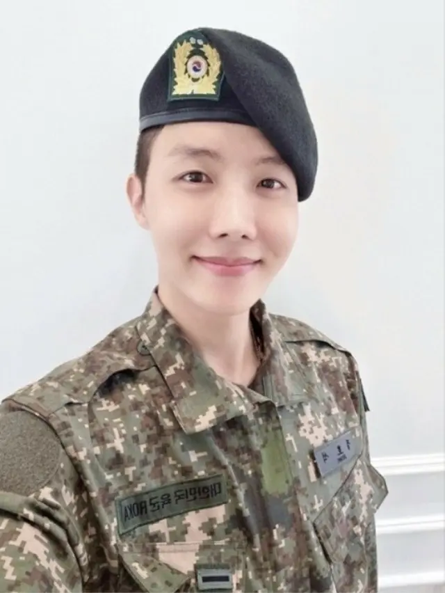 軍人「BTS（防弾少年団）」J-HOPE、除隊の年を迎える準備…「元気で幸せになりましょう」