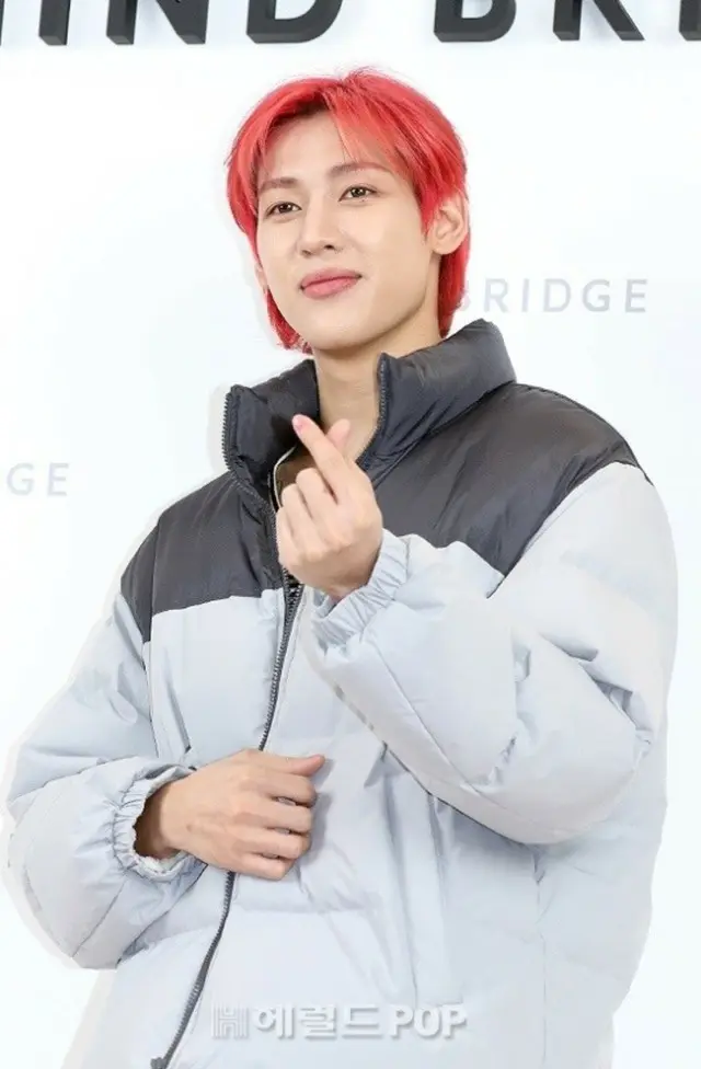 「GOT7」BamBam、足首のケガ悪化で米ツアーをすべてキャンセル