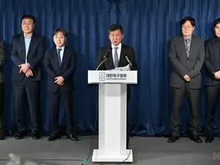 韩国国家足球队主帅任职不到一年被解职；韩国足协主席呼吁责任追究