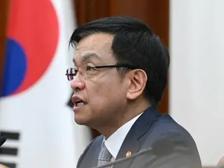 韩国经济副总理出国出席首次“日美韩财长会议”