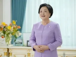韩国强烈批评前总统文在寅“仅靠第一夫人的总统外交”的表述，称人民的力量“首先是对金正淑夫人的特别起诉”。