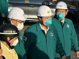 尹锡烈总统视察华城市工厂火灾现场并进行紧急视察 = 韩国