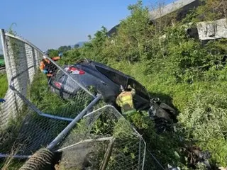 “火车和SUV”在铁路道口相撞……40多岁的司机死亡=韩国