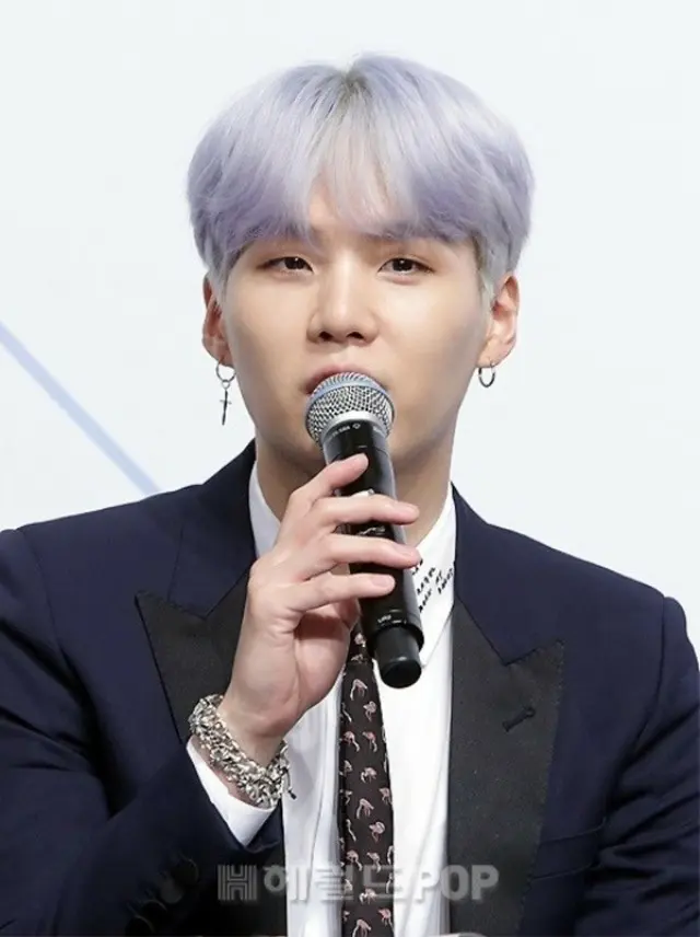 「BTS」SUGA、電動キックボードの飲酒運転の疑い…警察調査中